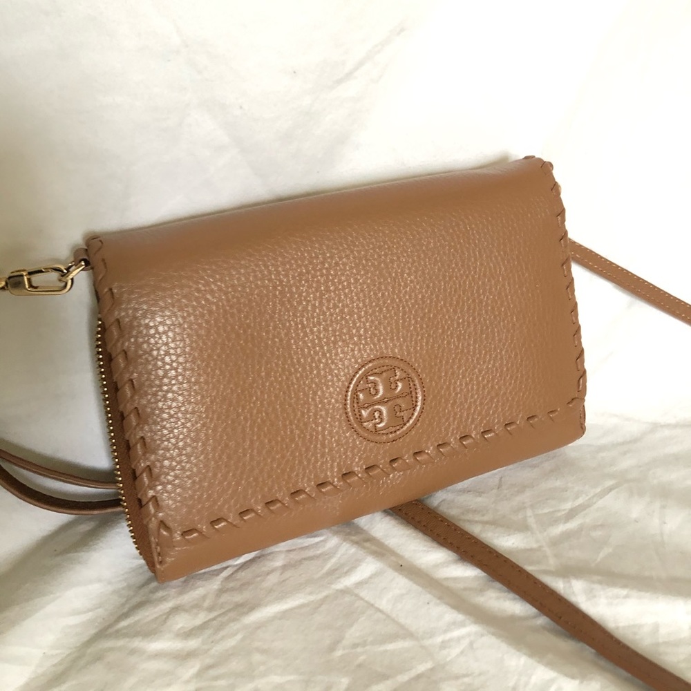 Tory Burch Marion Flat Wallet Crossbody